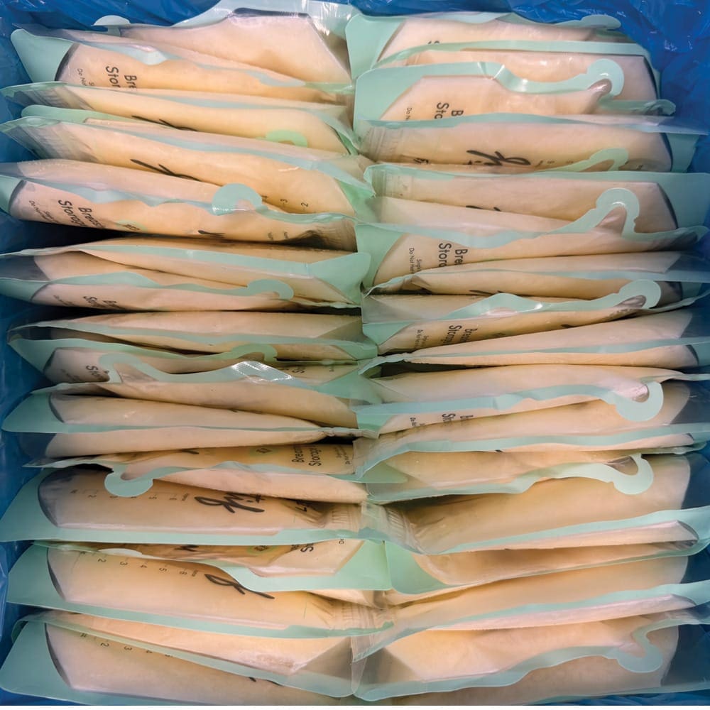 Motify Breast Milk Storage Pouches Frozen Shipping